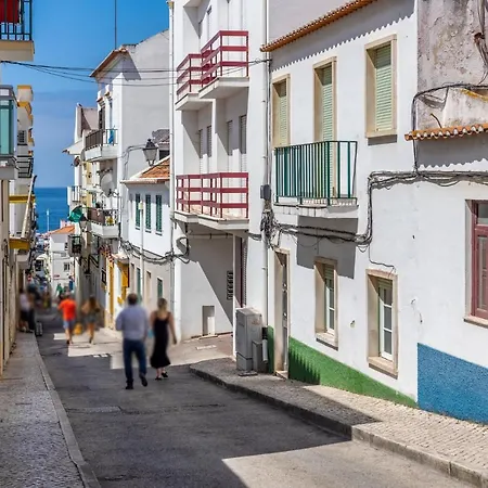 Гостевой дом Carepa -nazare, Steps From The Назаре
