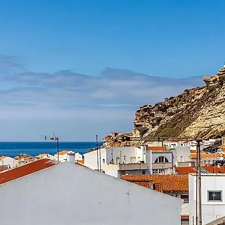 Carepa -nazare, Steps From The Guest house Nazare
