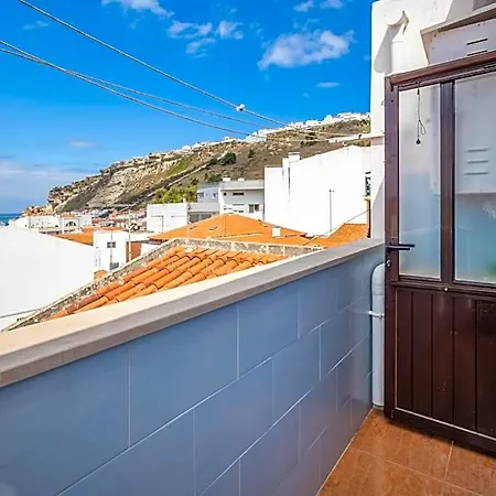 Guest house Carepa -nazare, Steps From The Nazare