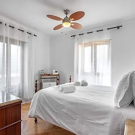 Pensionat Carepa -nazare, Steps From The