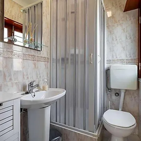 Guest house Carepa -nazare, Steps From The 3*